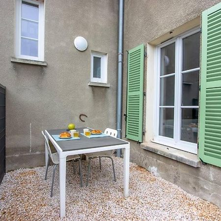 Appartement Avec Terrasse Et Parking, A Meaux Buitenkant foto