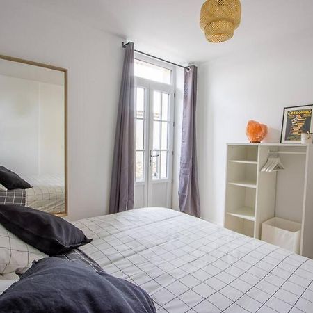 Appartement Avec Terrasse Et Parking, A Meaux Buitenkant foto